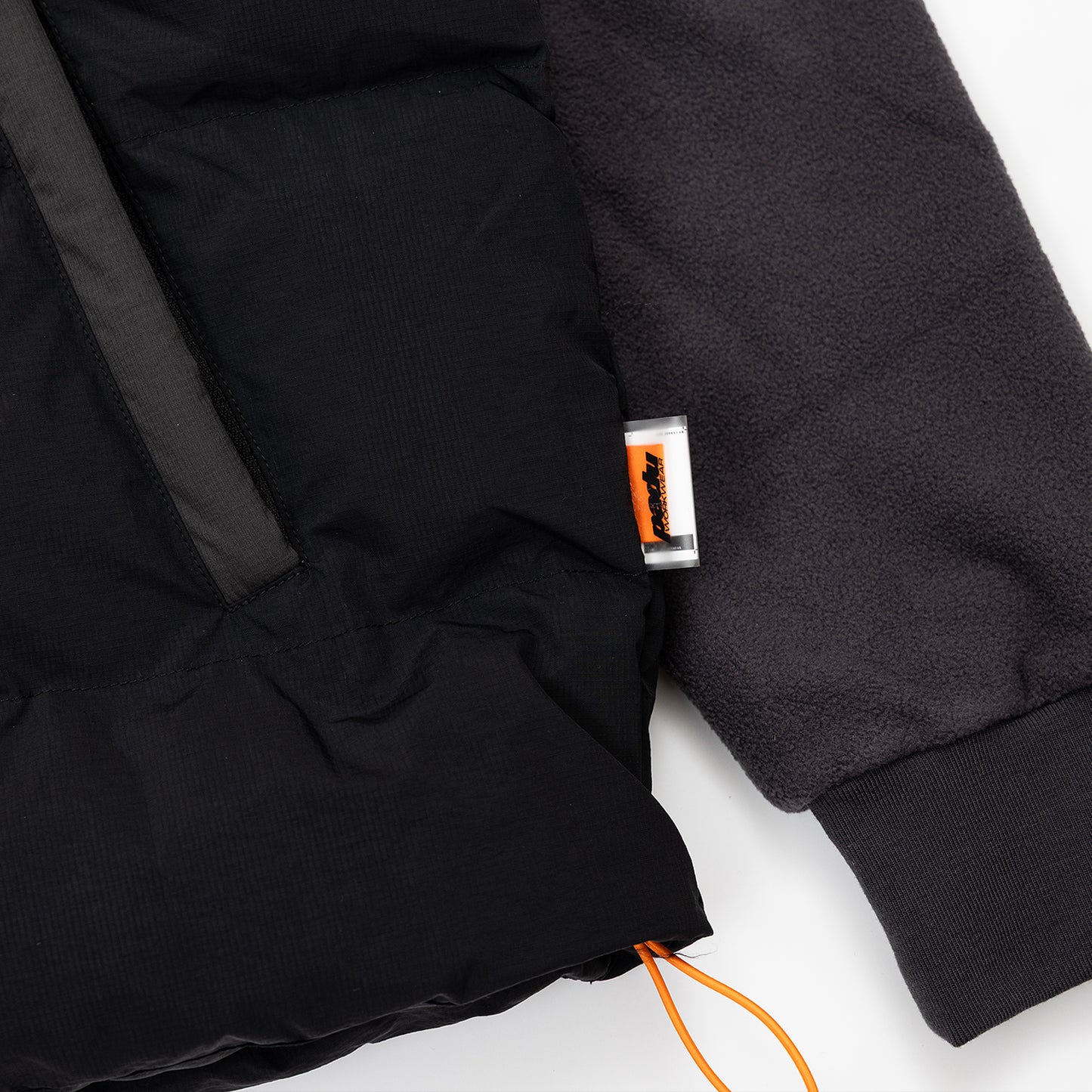 PUFFER JACKET WITH DETACHABLE SLEEVES